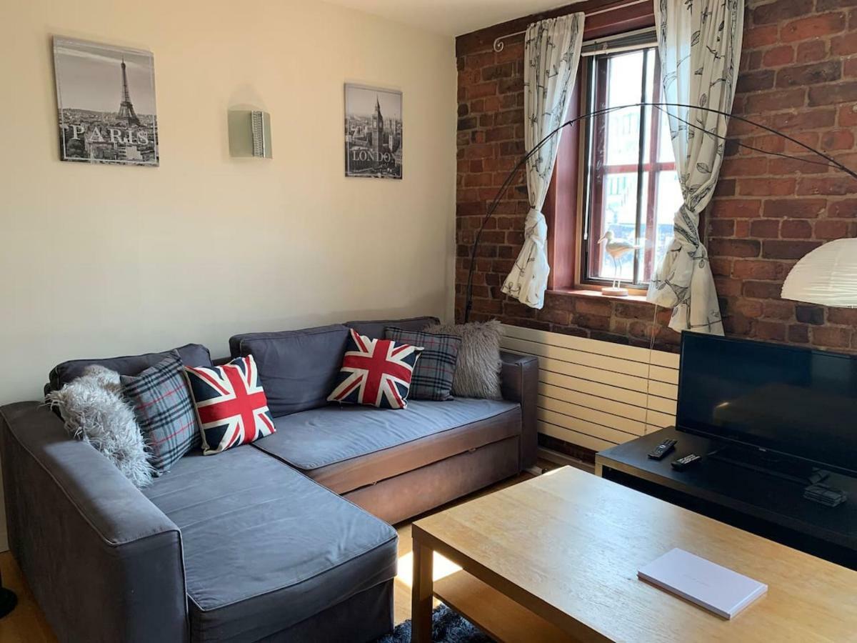 2 Bed Duplex Penthouse Apartment By Mathew Street Sleeps 6 Ливърпул Екстериор снимка